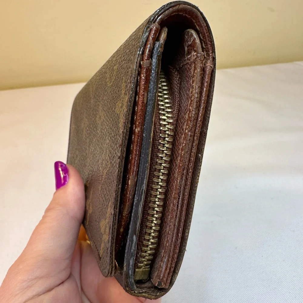 Louis Vuitton Monogram Portefeuille Tresor Wallet CA0041 Spain 2001 - Picture 7 of 13